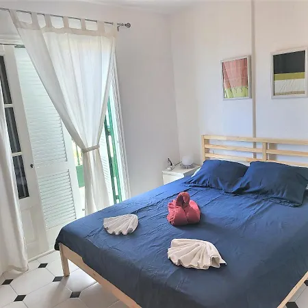 Sunny Holidays In Casa Familiar Playa La Arena *