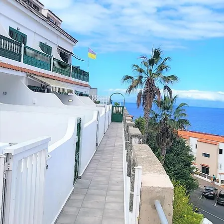 Vakantiehuis Sunny Holidays In Casa Familiar Playa La Arena
