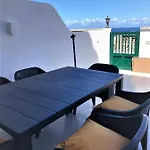 Sunny Holidays In Casa Familiar Playa La Arena